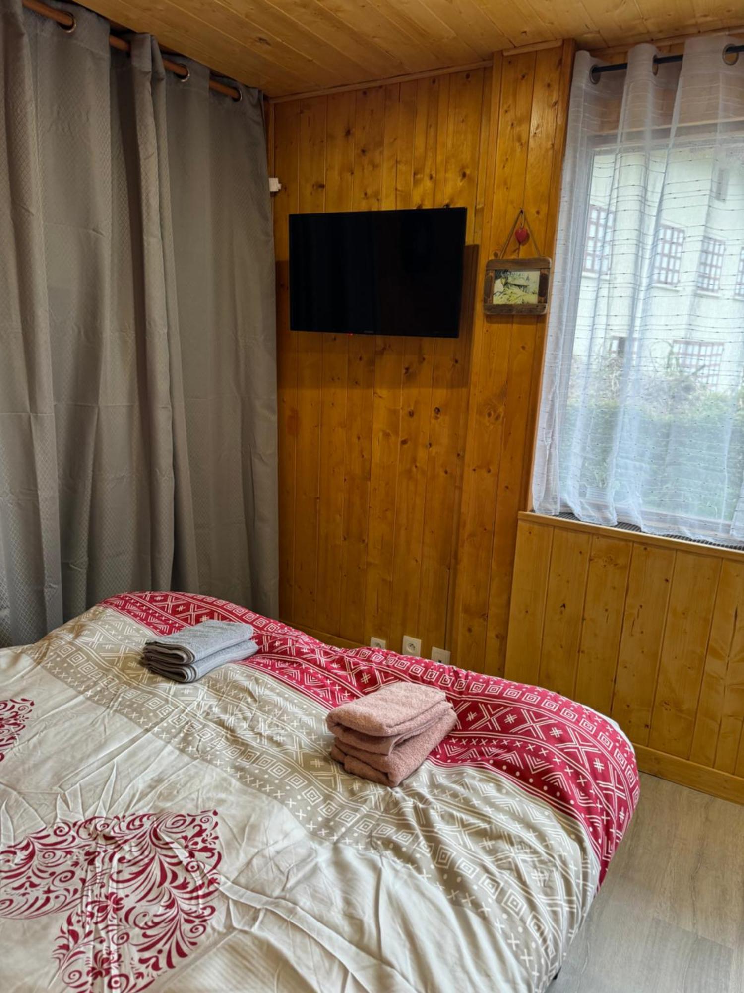 Apparemment Cosy Style Savoyard Appartement Bourg-Saint-Maurice Buitenkant foto